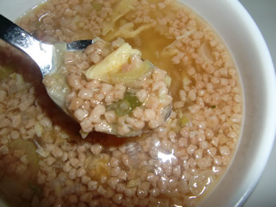 生姜と溶き卵のサムゲタンスープ