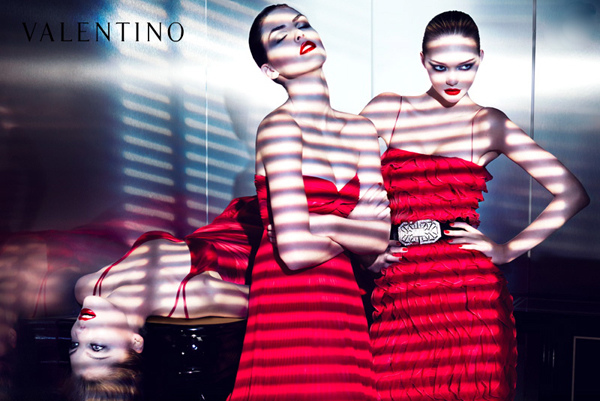 Valentino-archive-Campaign-red-012.jpg