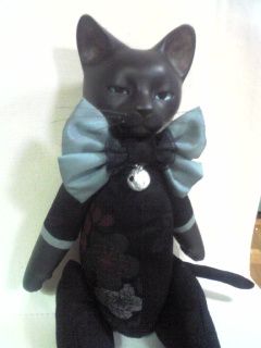 黒猫人形1