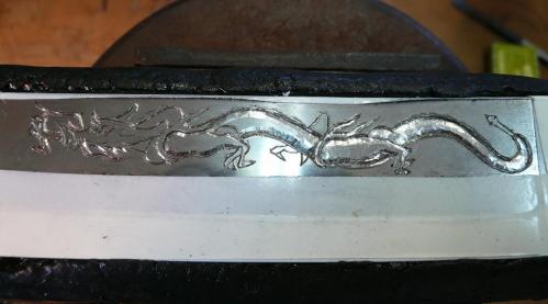 engraving a dragon4