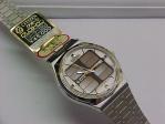 世界初のアナログ式太陽電池腕時計