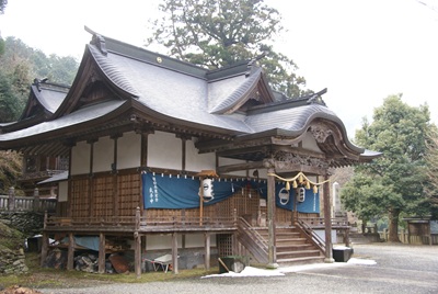 馬岡新田神社１