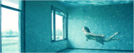 Breathtaking Underwater Apartment Photo Manipulation
